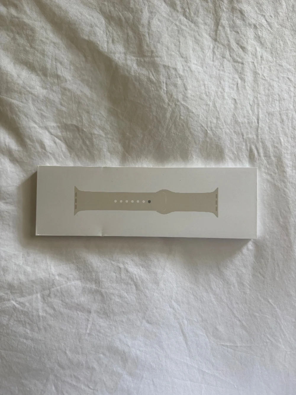 NEW Unopened Apple Watch Starlight Sport Band 40mm (S/M)